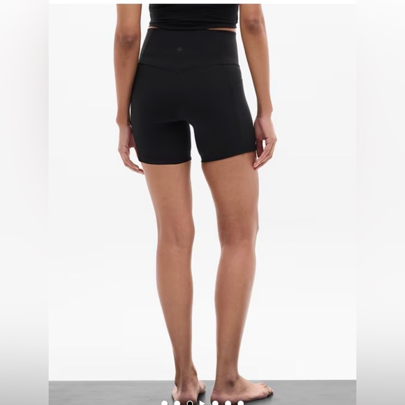 NWT Athleta 1X salutation stash 7’ short - Picture 4 of 9